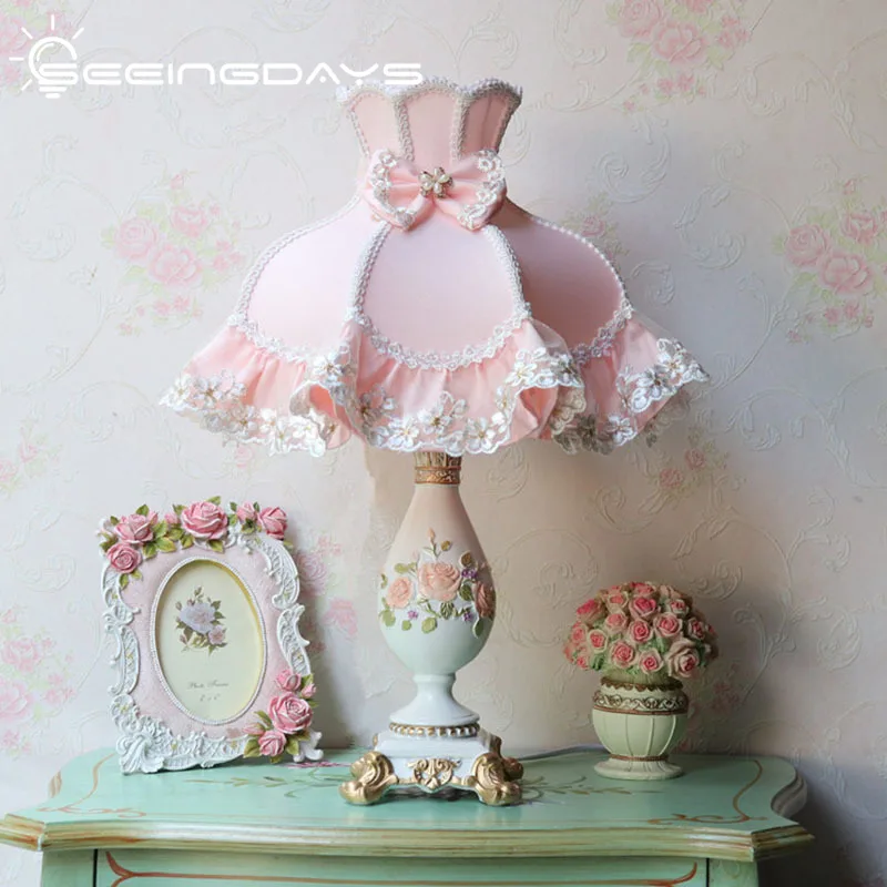 

Free Shipping European Lace Creative Resin Table Lamp for Bedroom Lving Room Bedside Lamp Study Desk Lamp Home Decor Luxury E27
