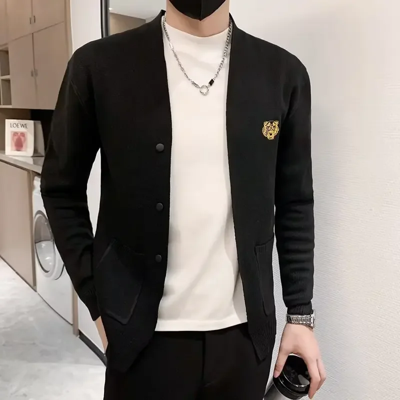 Весенне-осенний мужской вязаный кардиган с вышивкой новинка 2023 деловой стиль