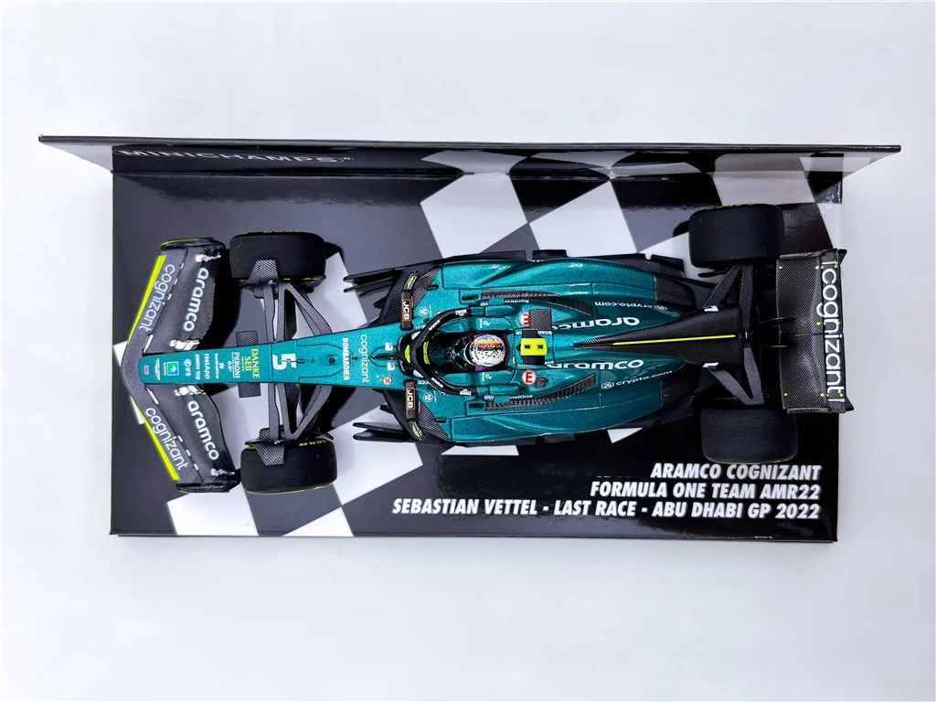 Миниатюрная модель автомобиля в масштабе 1:43 F1 AMR22 Vettel 2022 Абу-Даби ограниченная