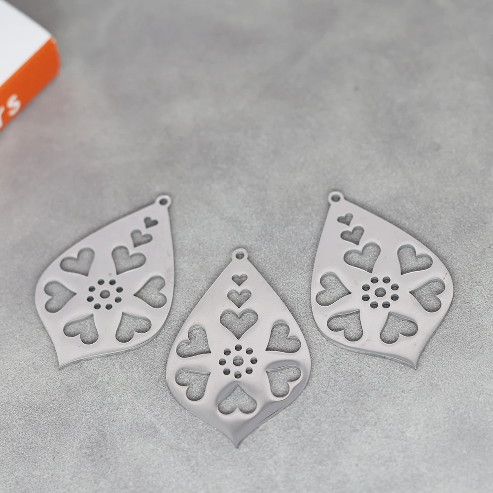 

3pcs/Lot Stainless Steel Heart Pendant drop-shaped Charm Accessories DIY For Fashion Jewelry Making