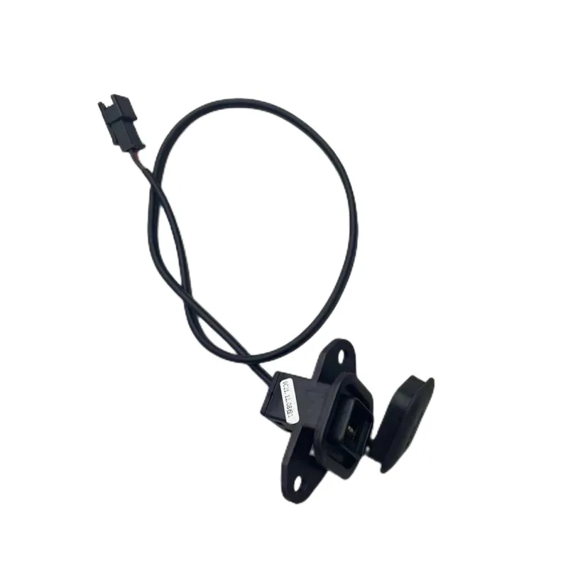 Фото USB-порт для зарядки для серии Niu N / U / M / GOVA №2