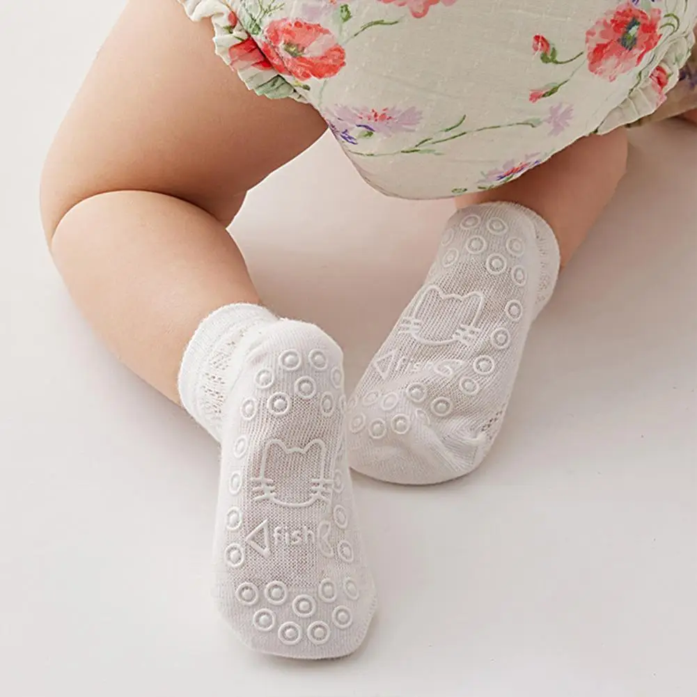 

Breathable Lightweight Anti-Skid Newborn Infant Short Socks for Daily Use