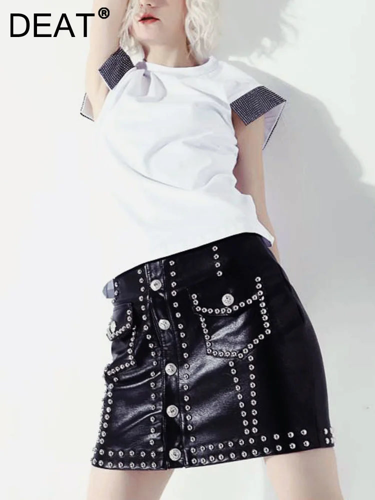 

DEAT Fashion Women Armor Style T-shirt Round Collar Short Sleeve Spliced Diamonds White Tops Female Tide Spring 2023 New 7YZ725