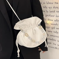 womens bags 2022 spring and summer new trendy all match ins chain bag messenger bag fashion bucket bag
