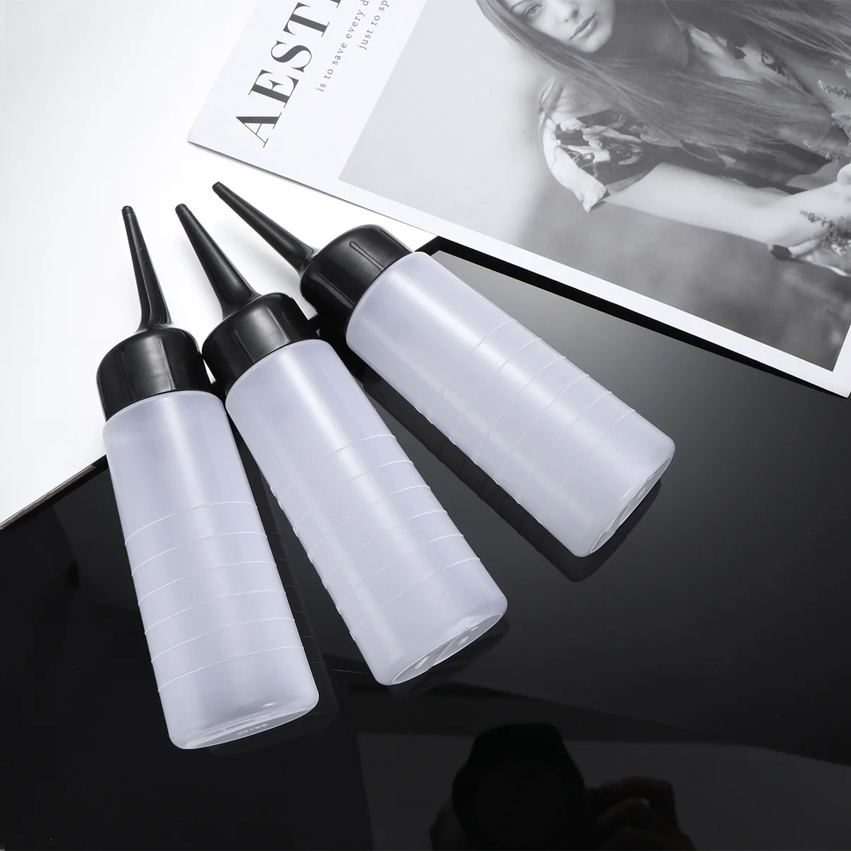 

3pcs Applicator Bottles with Angle Tip Empty Applicator Bottles Squeeze for Hair Salon Coloring Dyeing