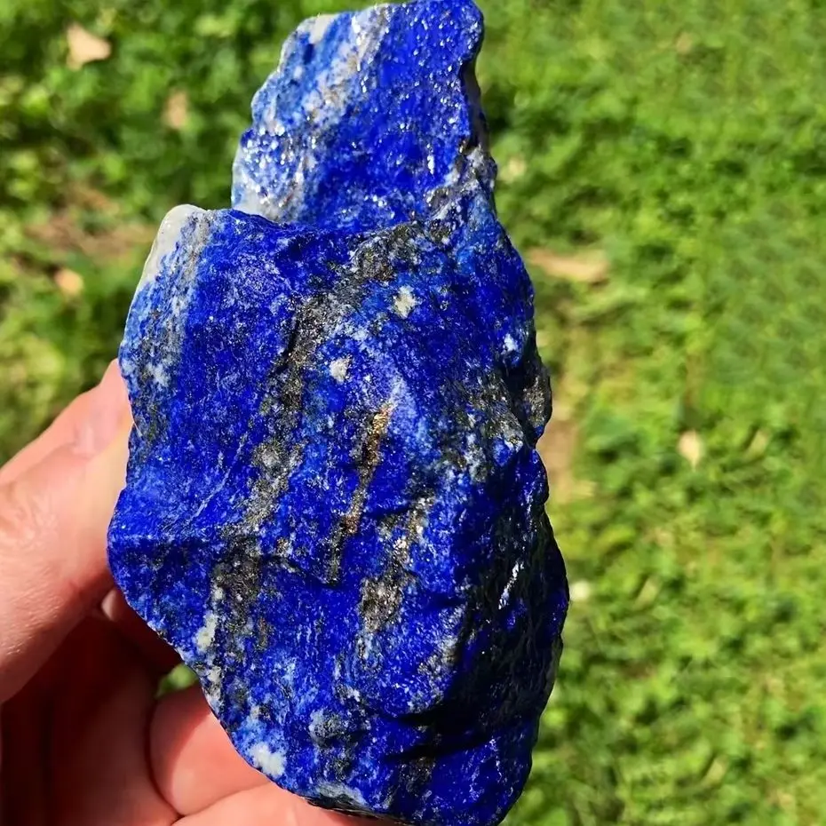 

Натуральный лазурит для дома