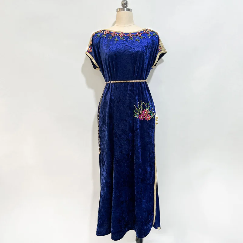 Abaya Turkey New 2022 Flower Rhinestone O-Neck Short Sleeve Belted Velvet Dress Autumn Winter Robe Femme Islamic Clothing