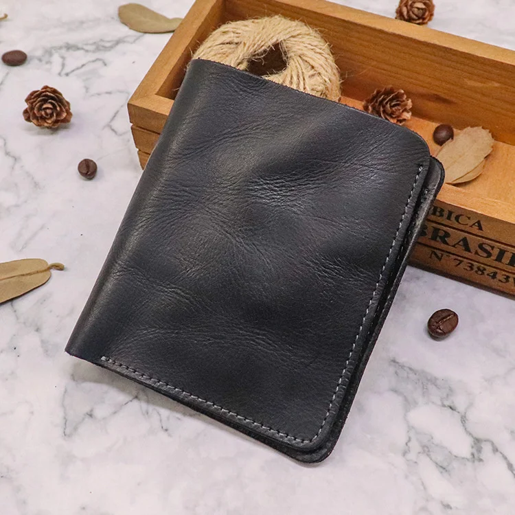 

Head layer cowhide wallet with multiple card positions, vegetable tanned leather , pleated vintage mini