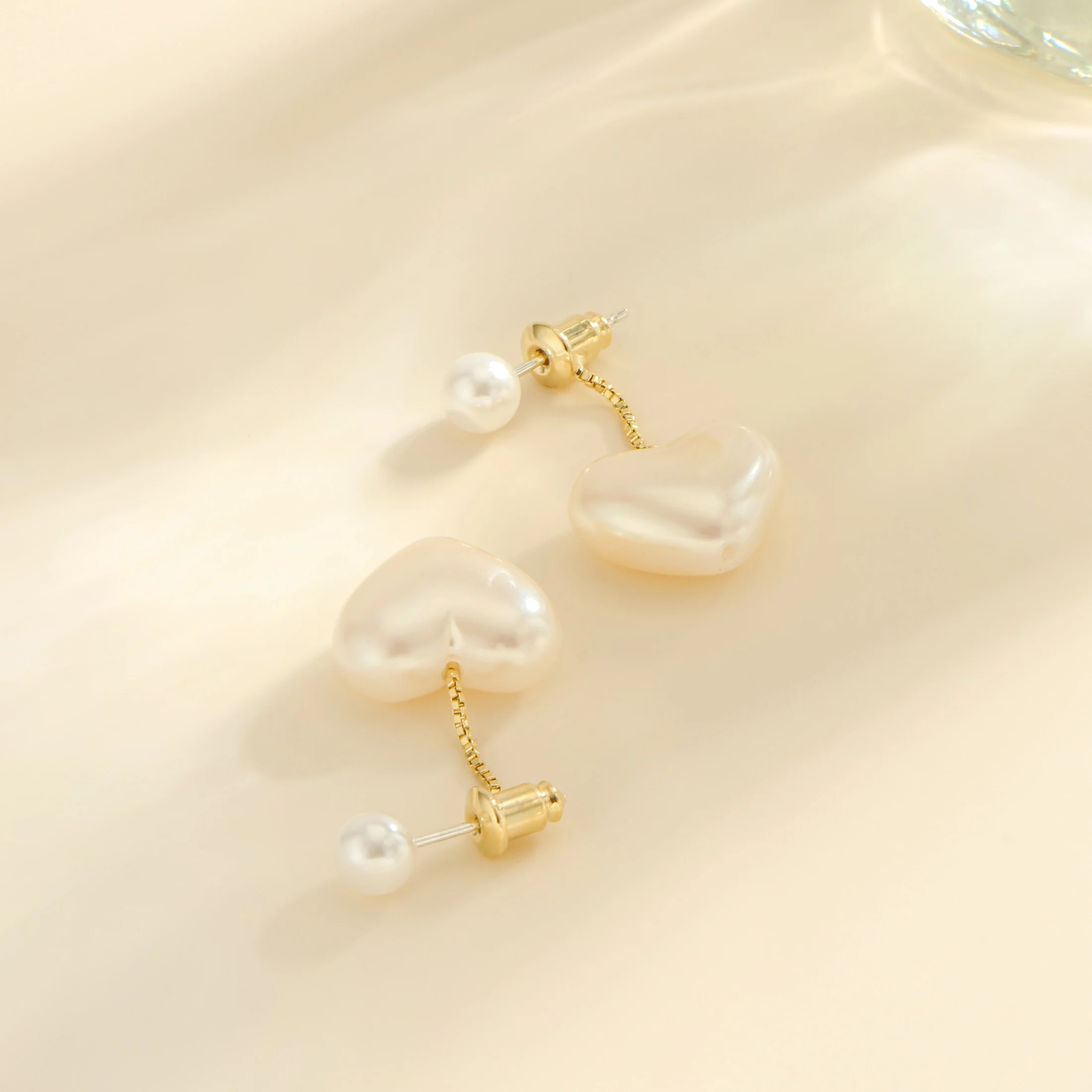 Элегантные и изысканные женские модные серьги в форме сердца с жемчужной