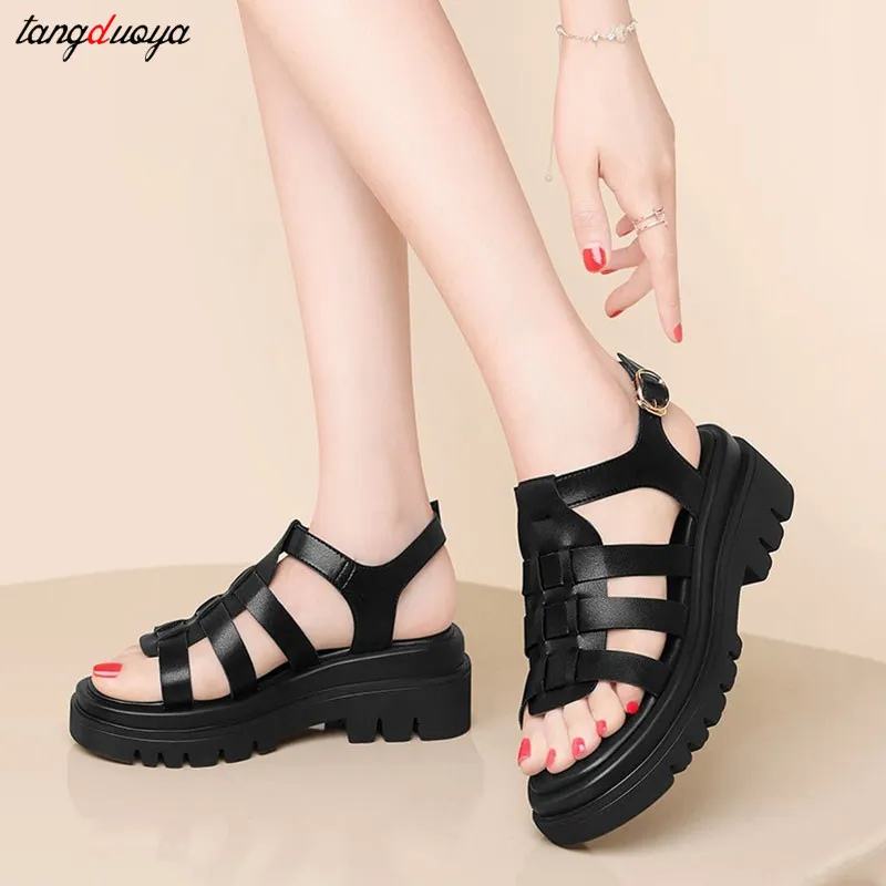 

2022 Women Summer Platform Sandals Buckle Strap Open Toe Thick Bottom Punk Ladies Casual Flats Beach Shoes Sandalias De Mujer