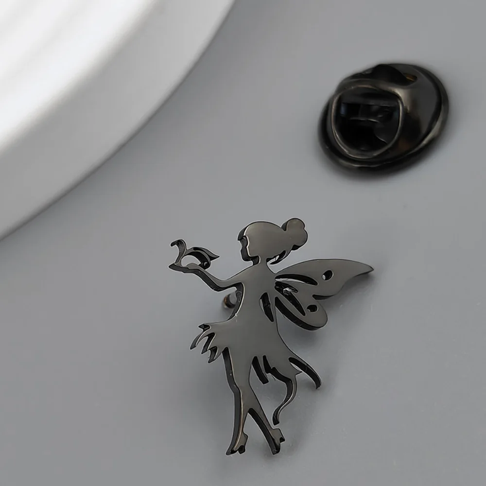 Брошь в виде крыла из нержавеющей стали