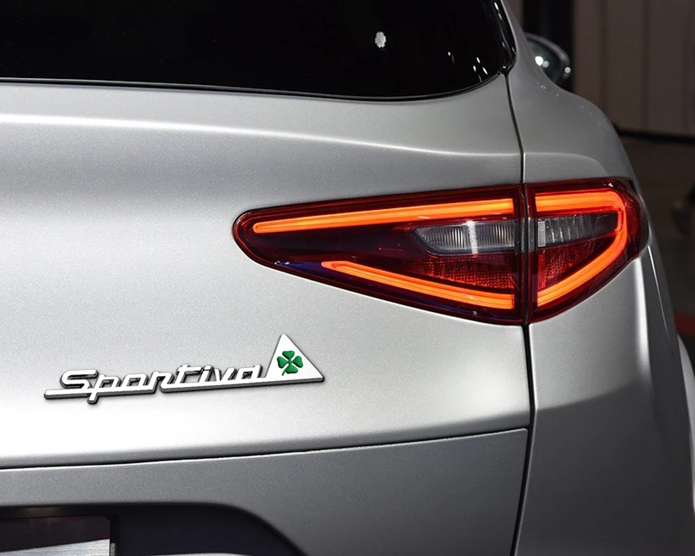 1 PCS 3D Metal Car Four Leaf Clover Custom Logo Sticker for Alfa Romeo 159 Sportwagon Giulietta Mito Stelvio 166 156