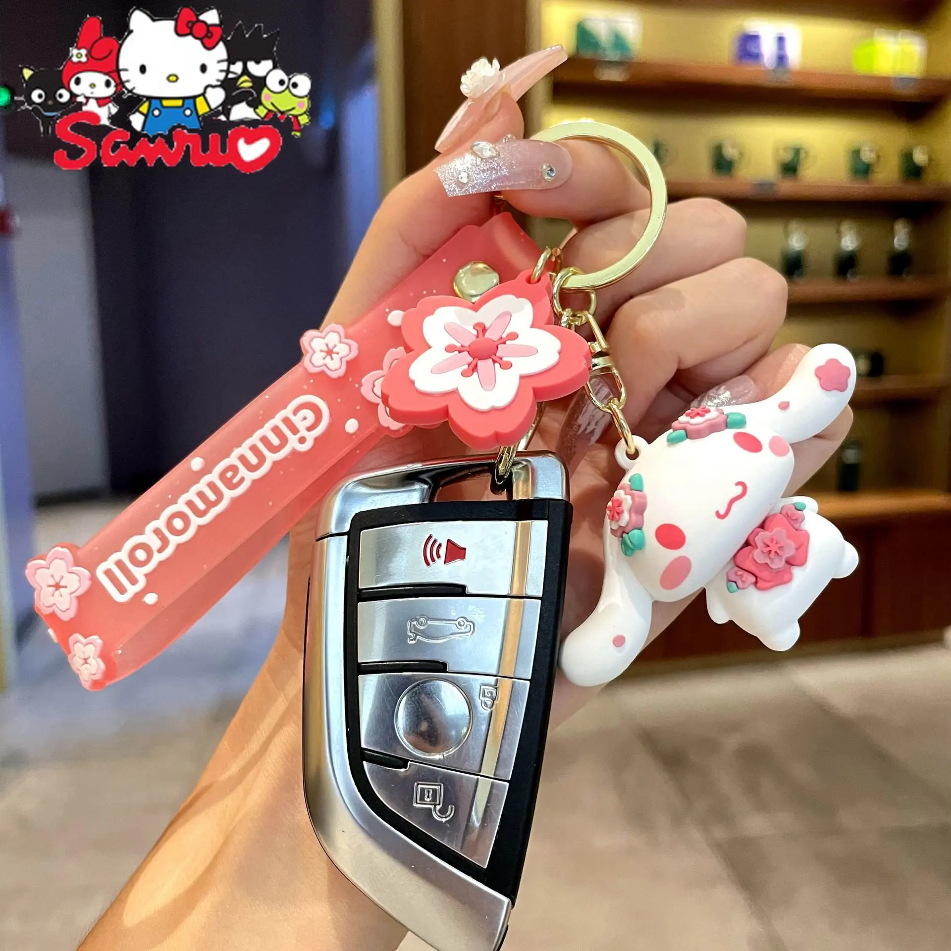 Брелок для ключей MINISO Melody Kuromi Hello Kitty Cinnamoroll Sakura