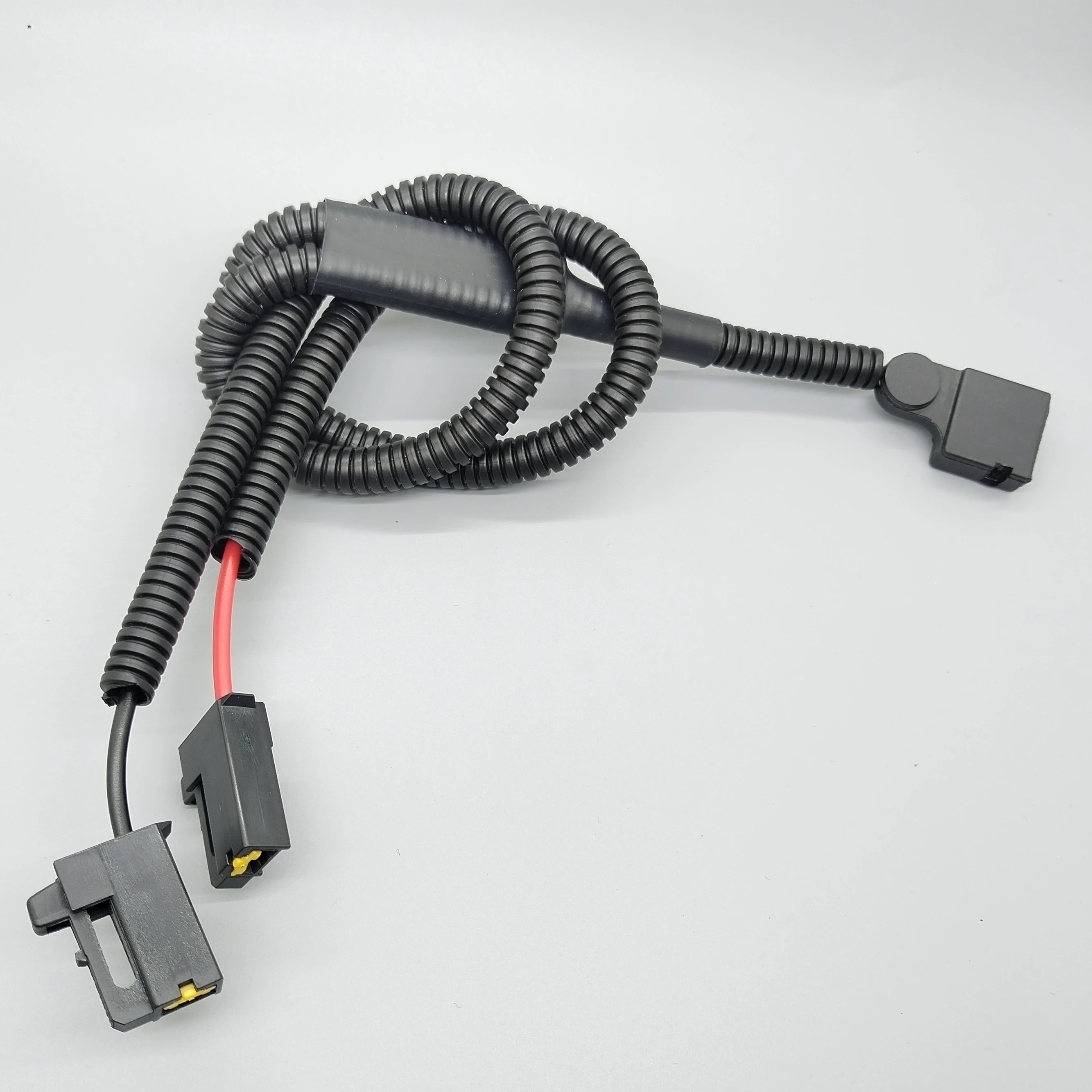 

shhworldsea 1 шт. автомобильный звуковой сигнал, адаптер для динамика, разъем для косички, два специальных линейных звуковых сигналов, жгут проводов для vw, audi, hyundai