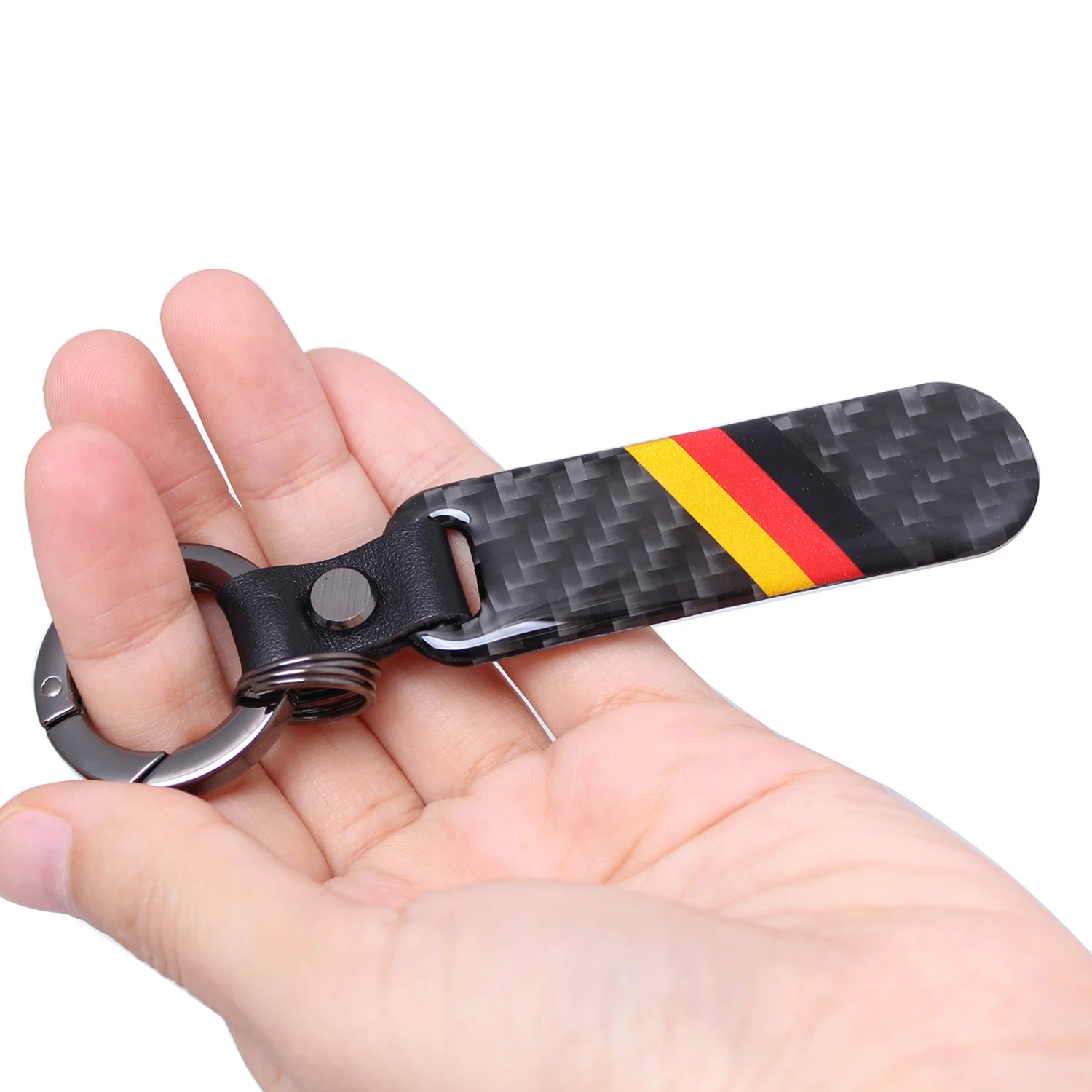 

1 Pieces Carbon Fiber Germany Flag Logo F150 F250 F350 F450 Key Chain Car Keychain Key Fob Ring