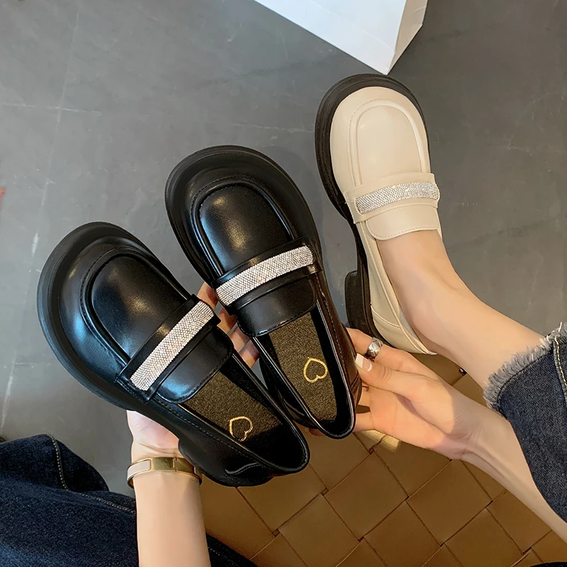 

Shoes Woman Flats Clogs Platform Round Toe All-Match Autumn Casual Female Sneakers Loafers With Fur Slip-on Dress Creepers Fall