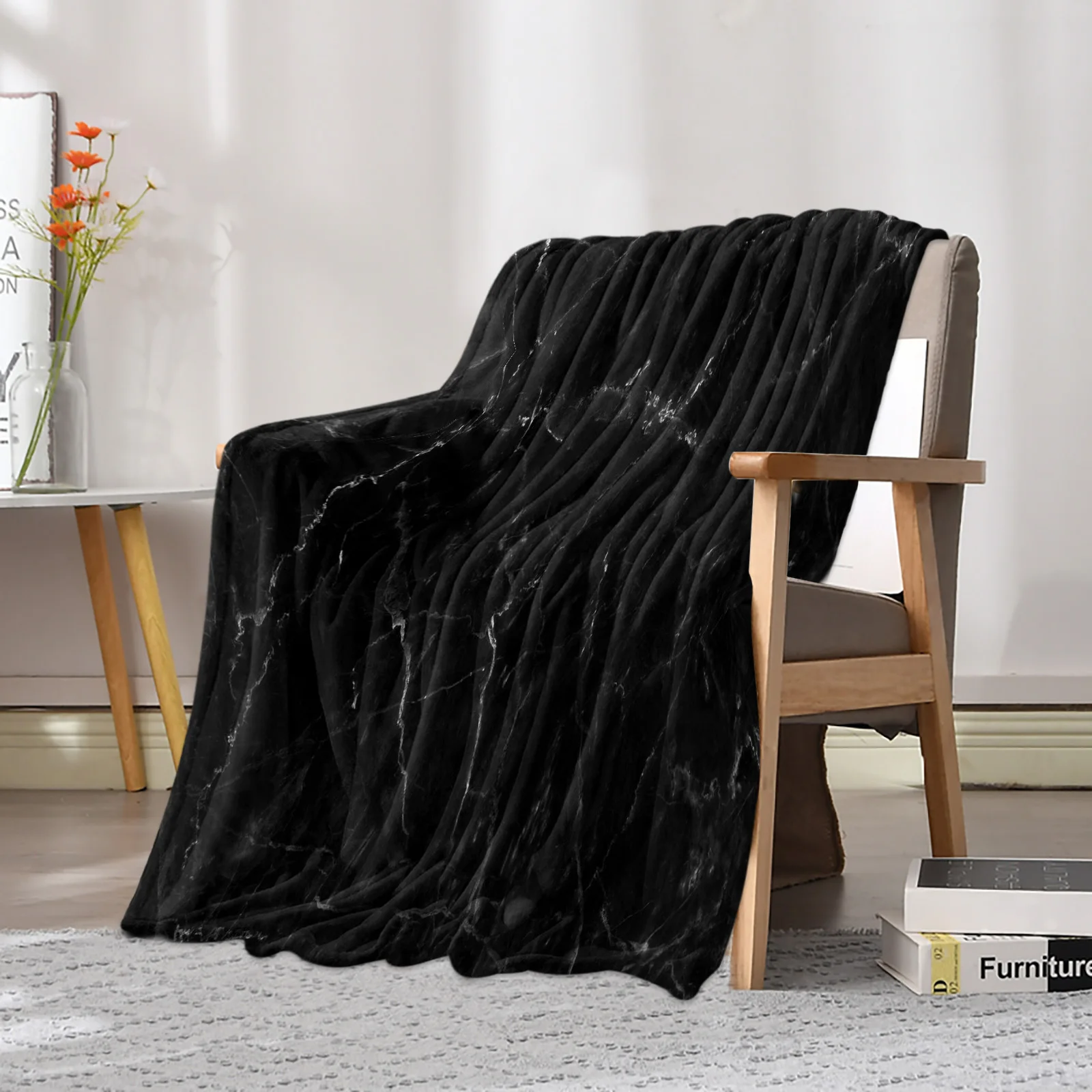 Фланелевое одеяло Black Marble