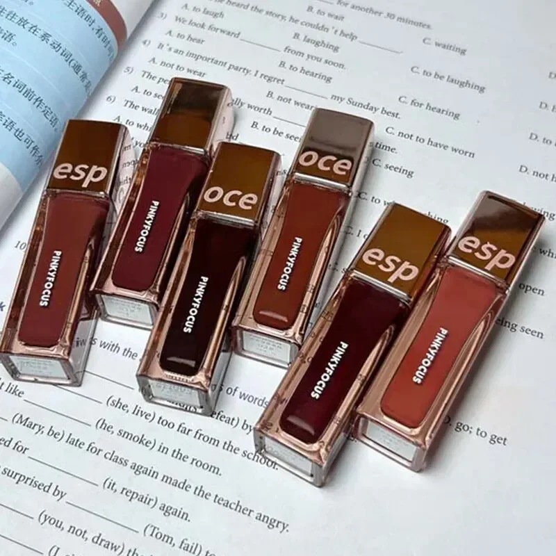 Прозрачная маленькая квадратная трубка зеркальная глазурь для губ вода легкая и