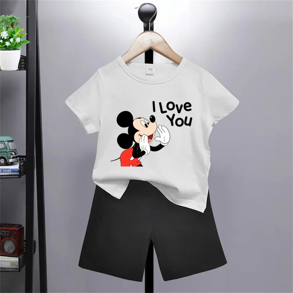 Новый комплект из шортов с коротким рукавом и мультяшного героя мультфильма