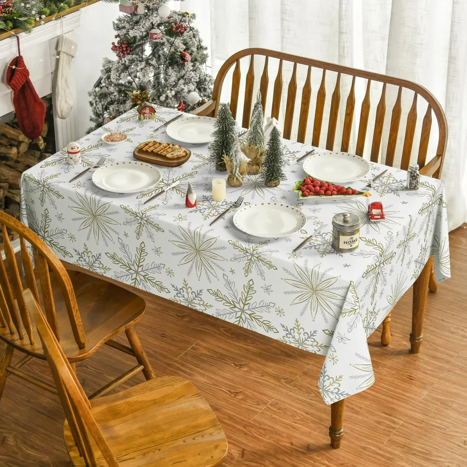 

Рождественская скатерть из полиэстера