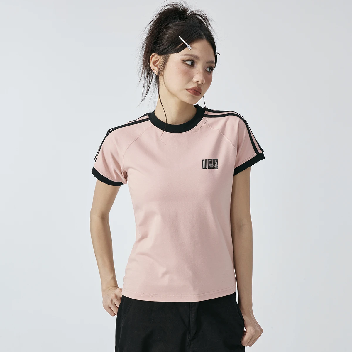 UFZ солнцезащитная крутая быстросохнущая короткая футболка на плечо Gyaru