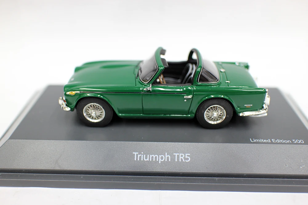 

Полимерные модели автомобилей в масштабе 1/43 Triumph TR5 кабриолета для коллекции в подарок