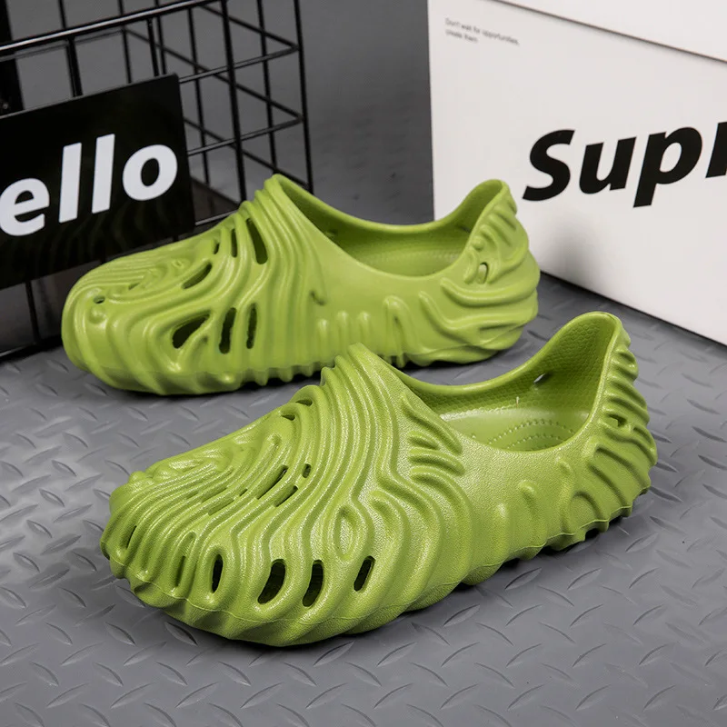 

New Design Outdoor Summer Custom sandals Hot Beach Foam Runner women Sandals Water Shoes Yezy Style