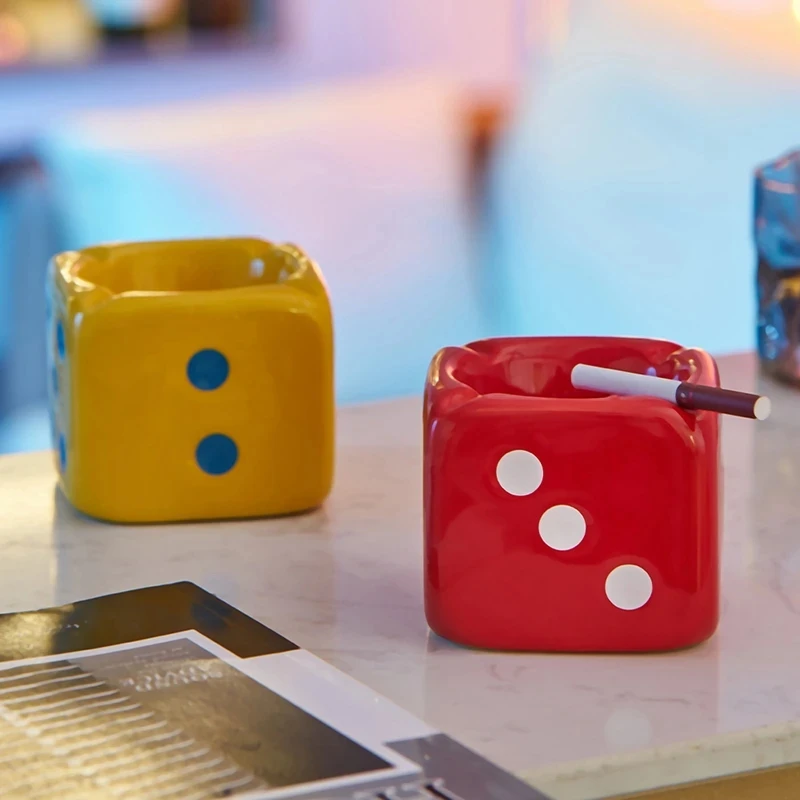 

Creative Dice Ceramic Ashtray Nordic Home Decor Living Room Desktop Decoration Mini Dice Ashtray Car Ash Storage Gift Crafts