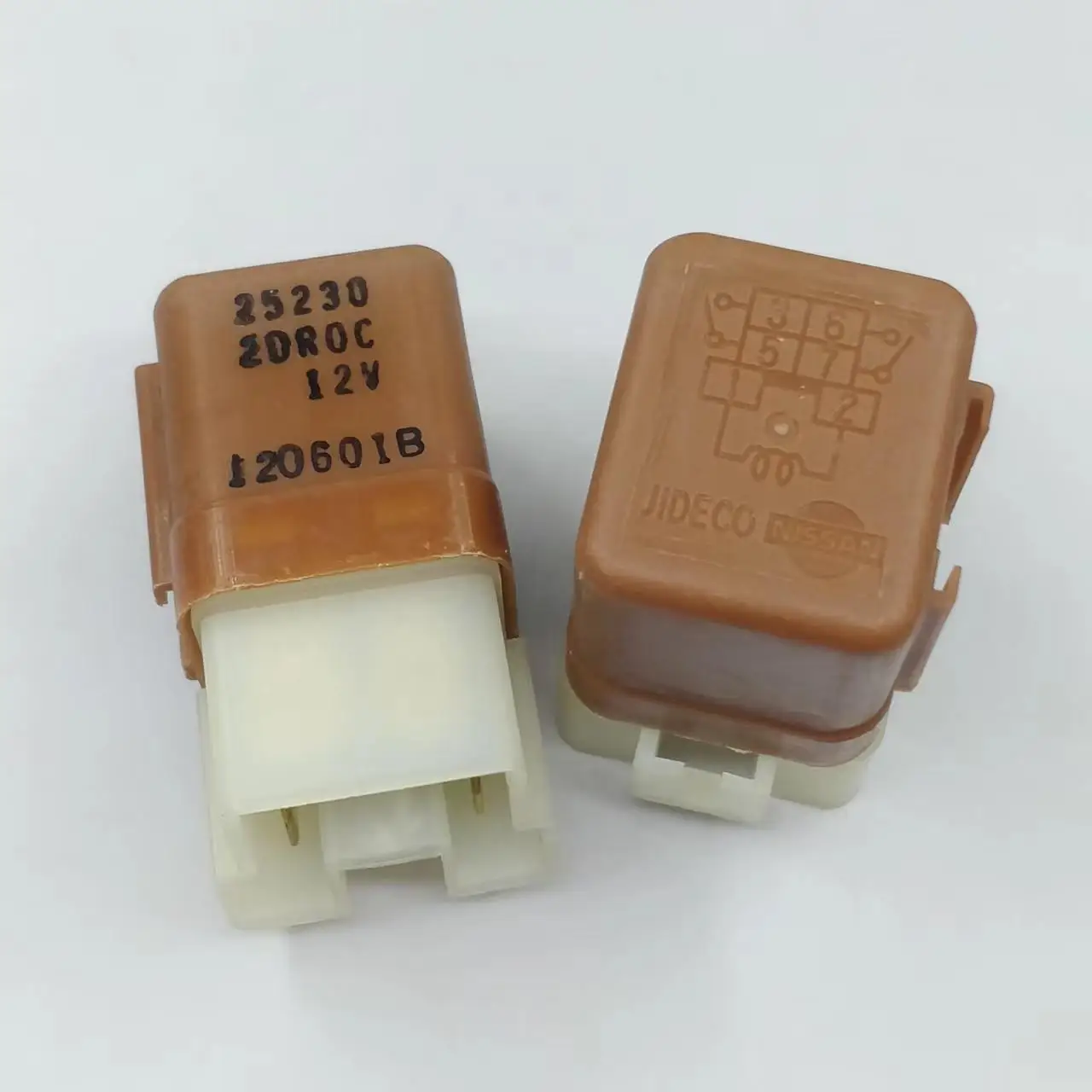 

25230 2DR0C 25230-7996A Electronic fan headlamp air conditioner Nissan auto relay