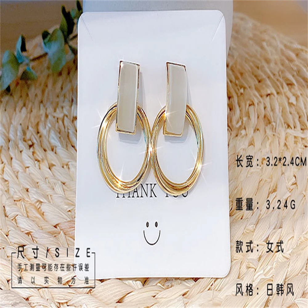 Женские серьги из искусственной керамики маленькие и изысканные металлические