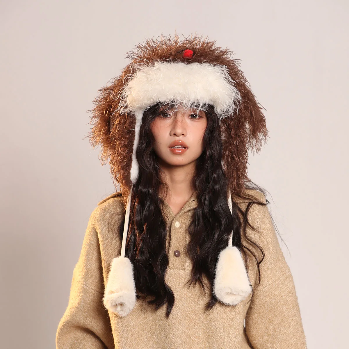 Зимняя шапка-бомбер унисекс с ушками на подкладке из искусственного меха