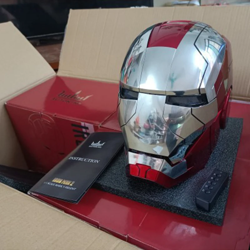 Marvel Cosplay Iron Man MK5 Helmet 1:1 Electric Multi-piece Opening and Closing English Voice Remote Control Role-playing |