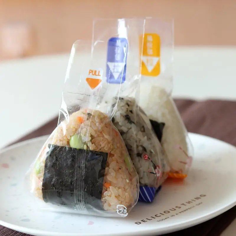 

100pcs Triangle Rice Ball Packing Bag Cherry Blossoms Panda Anti-fog Bag Easy Tear Sushi Onigiri Packaging