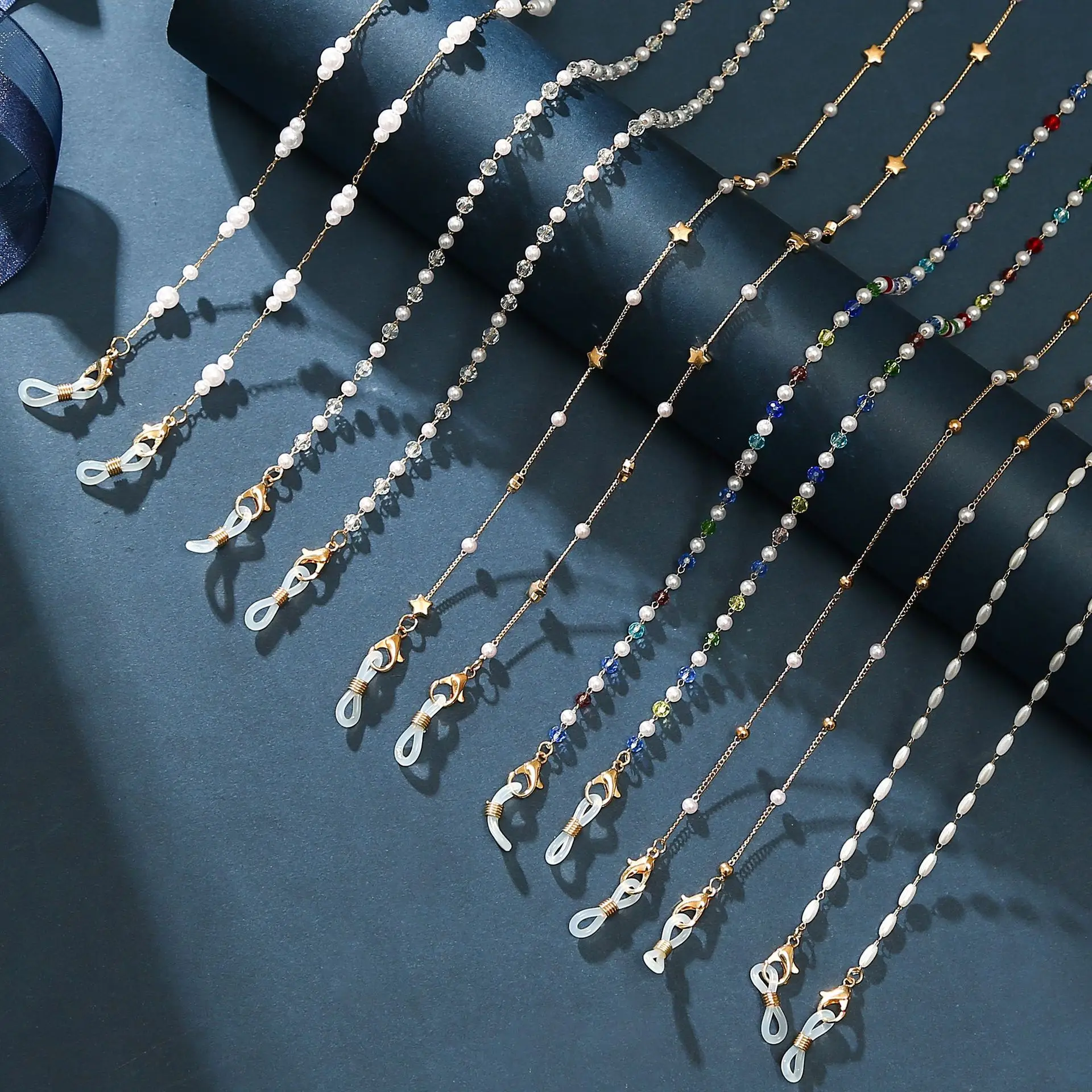 

Classic Imitation Pearl Sunglasses Masking Chains For Women Men Metal Beads Eyeglasses Chains Lanyard Glass Fashion Jewelry