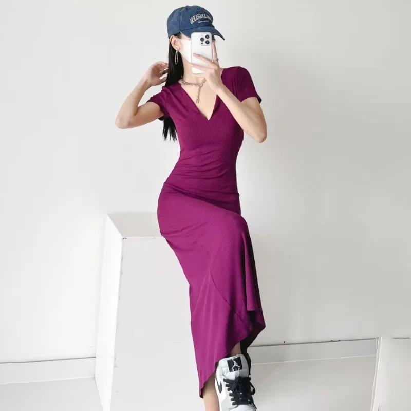 

Spring 2023 new short-sleeved V-neck high-waisted A-line dress mid-length dress