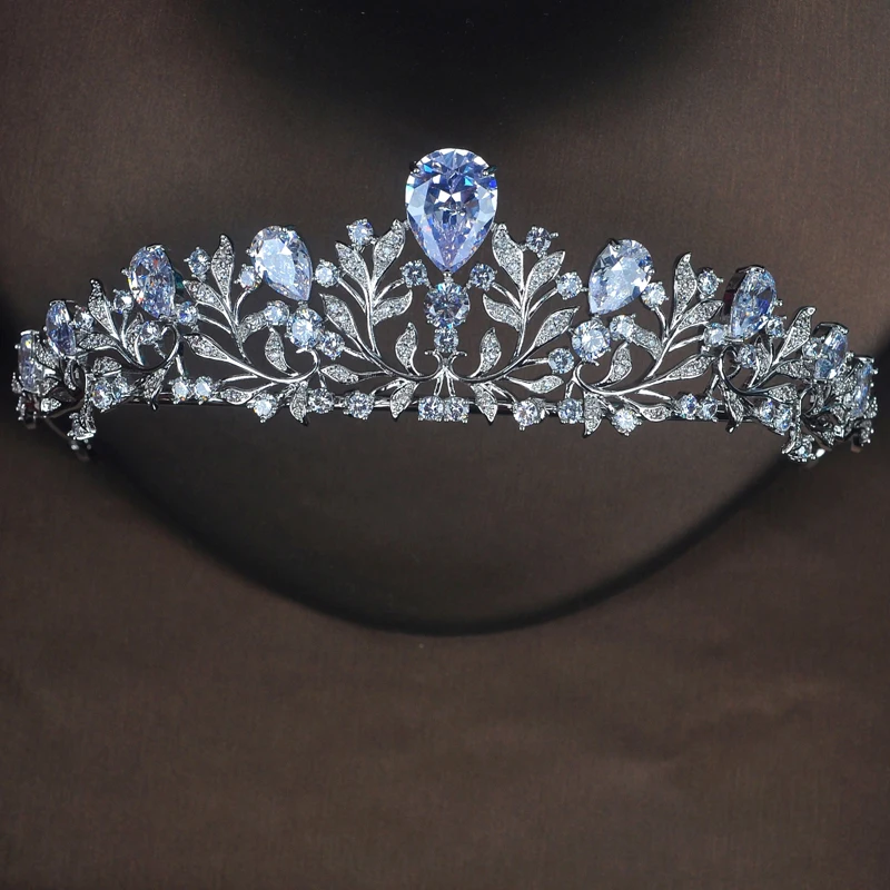 

Fashion Fashion Flower Shape Headband Noble Cubic Zircon Crown And Tiaras Bridal Hair Accessories For Wedding Gifts C-60