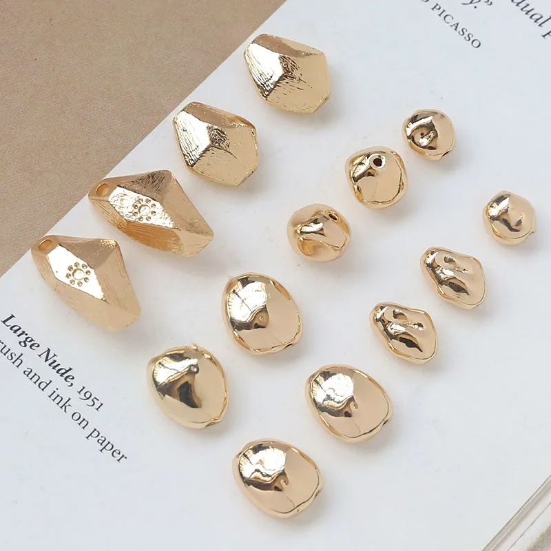 

Gold-wrapped Irregular Stone-shaped Spacer Beads Copper Beads Bracelet Necklace Earrings Handmade Jewelry Accessories Material