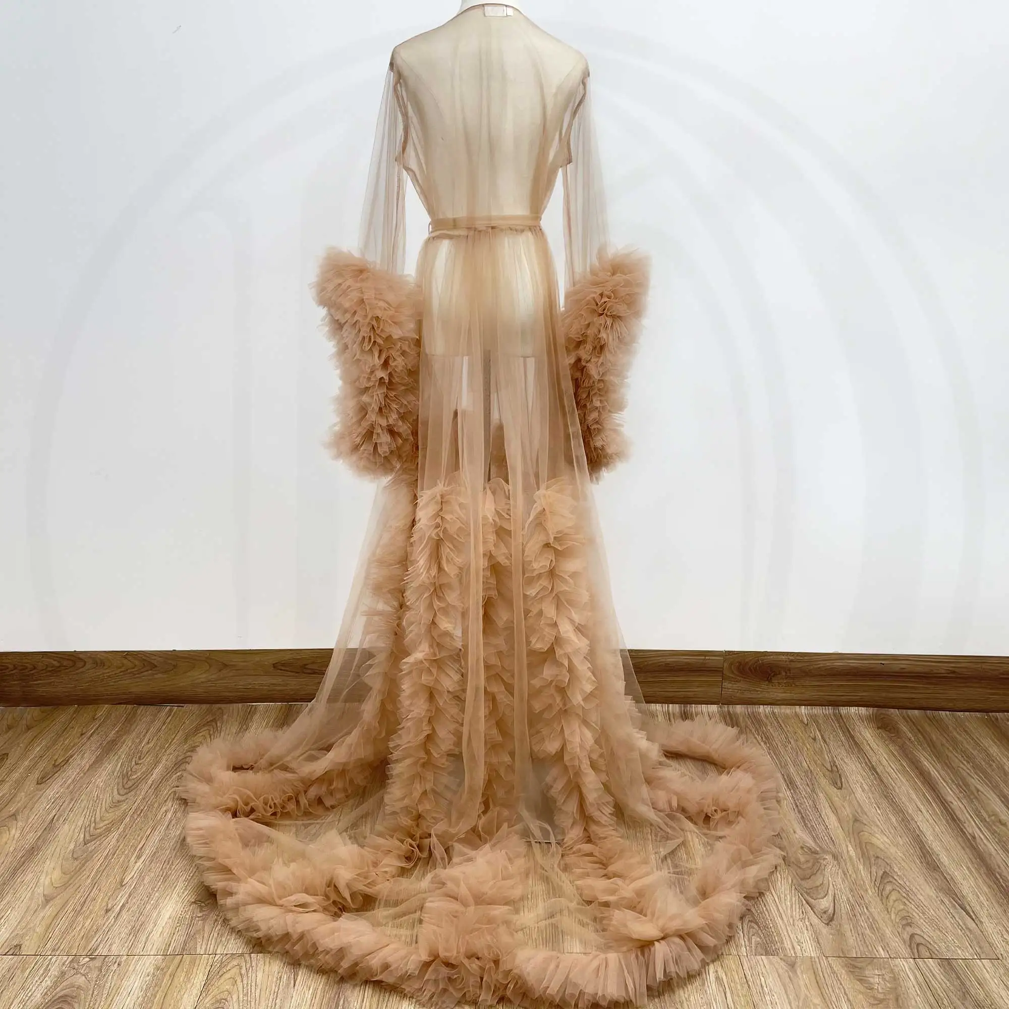 Вечернее тюлевое платье для беременных с длинными рукавами и цветочным принтом