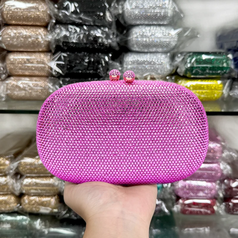 Новинка Женская вечерняя сумочка с кристаллами и стразами женская