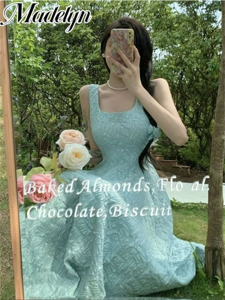 

Korean Vintage Maxi Dresses for Women Square Collar Draped Pleated A-line Bodycon Dress Elegant Green Spaghetti Strap Sundress