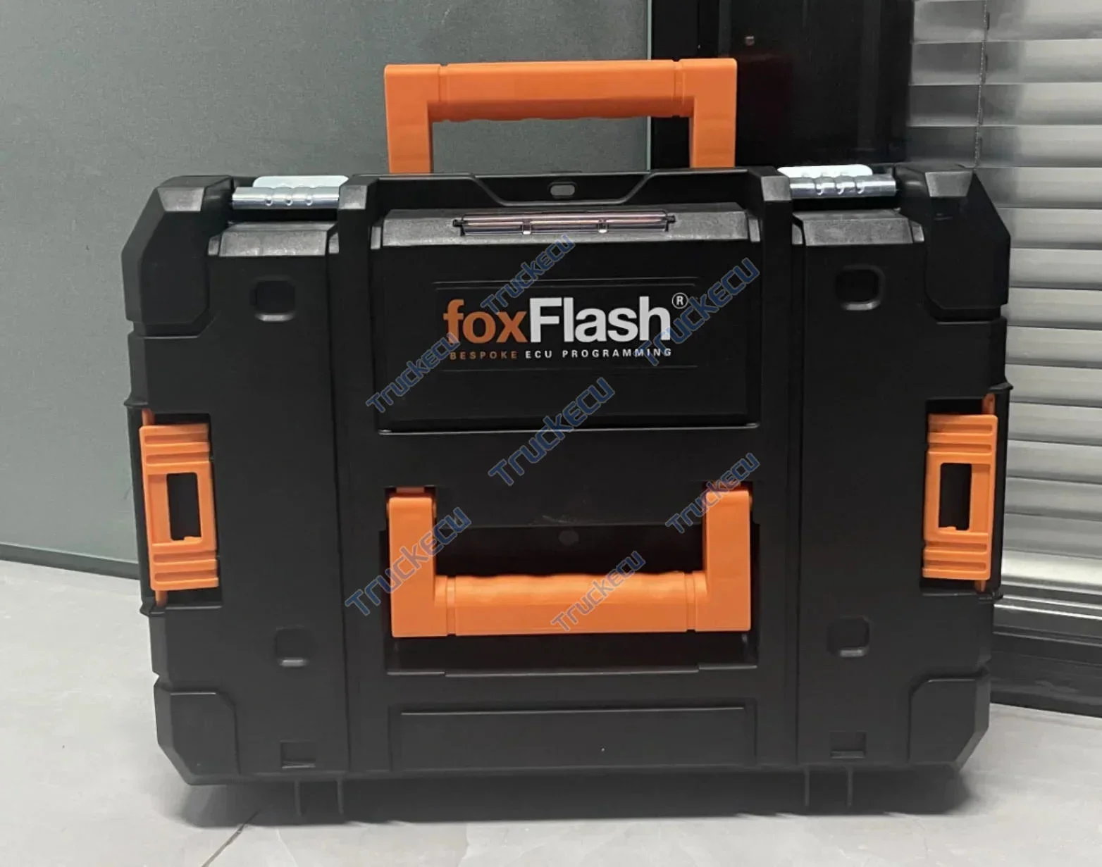 Фото Полнофункциональный программатор FoxFlash V1.4.2 для автомобилей, грузовиков, мотоциклов, тракторов, лодок, TCU, ECU, инструмент для прошивки KT200 II, протоколы ECU Tuner & Programmer Tool №1