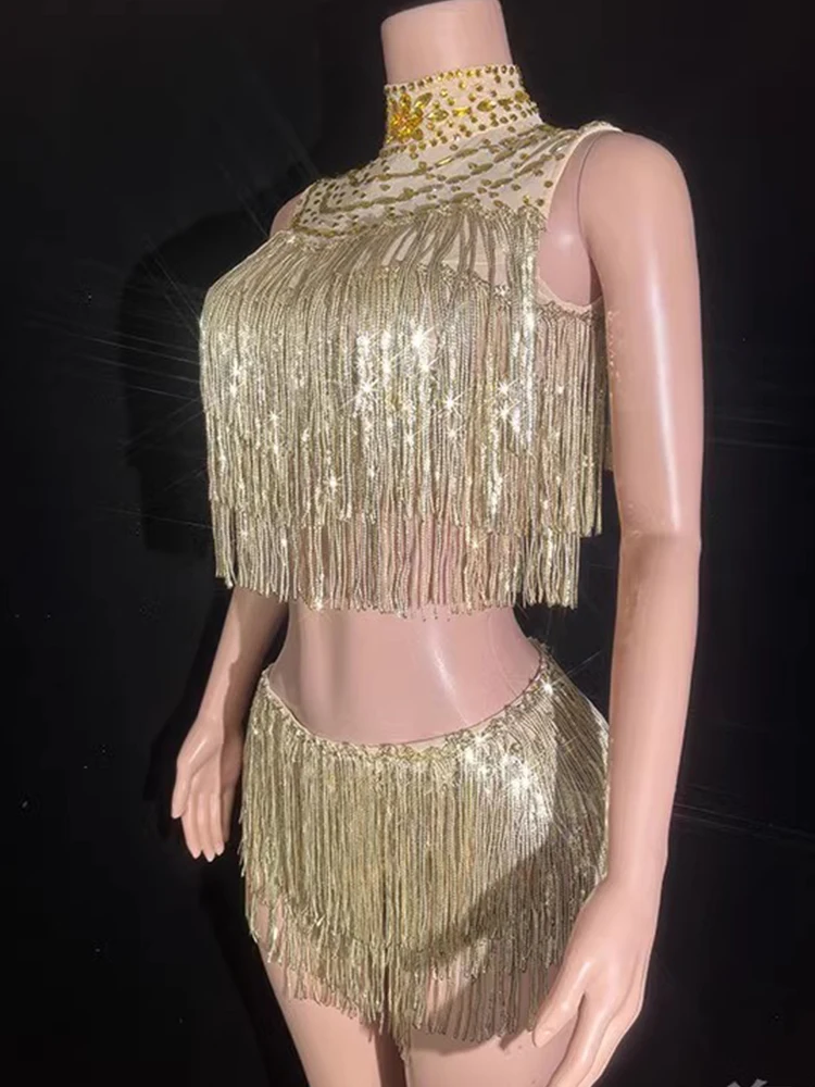 Высококачественный короткий топ с кисточками и стразами + облегающая бедра юбка