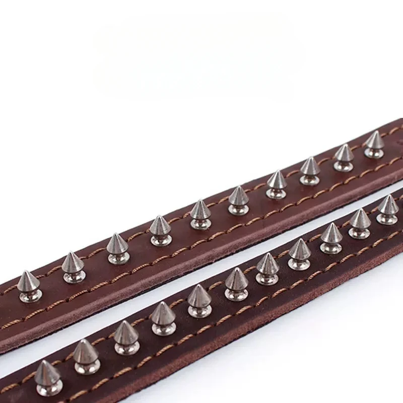 Шейный воротник из воловьей кожи с острыми ногтями