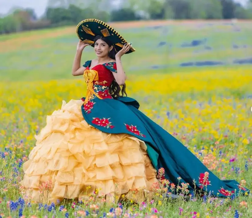 Бирюзово-синие мексиканские платья принцессы Charro Quinceanera с открытыми плечами и