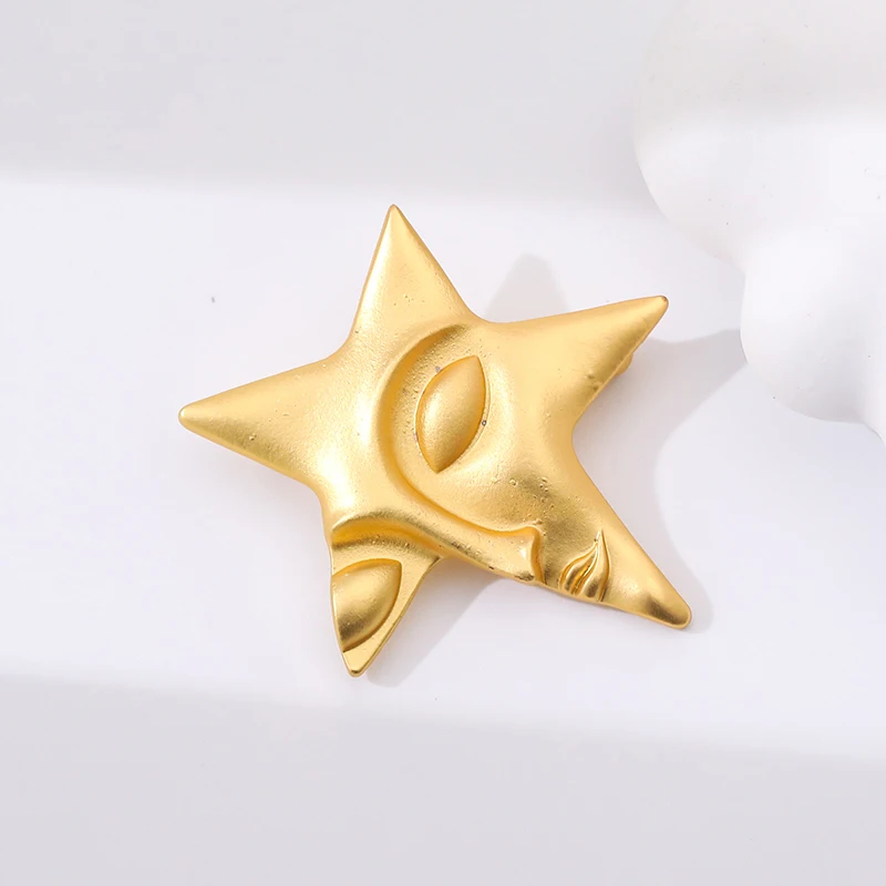 Винтажная брошь из металлического сплава цвет в ассортименте