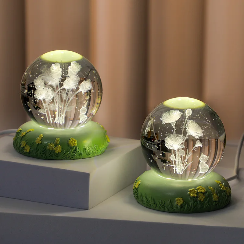 

Fresh Pastoral Resin Handicraft Small Ornaments 3D Crystal Ball with Carved Glass Ball Inside Night Light Atmosphere Light