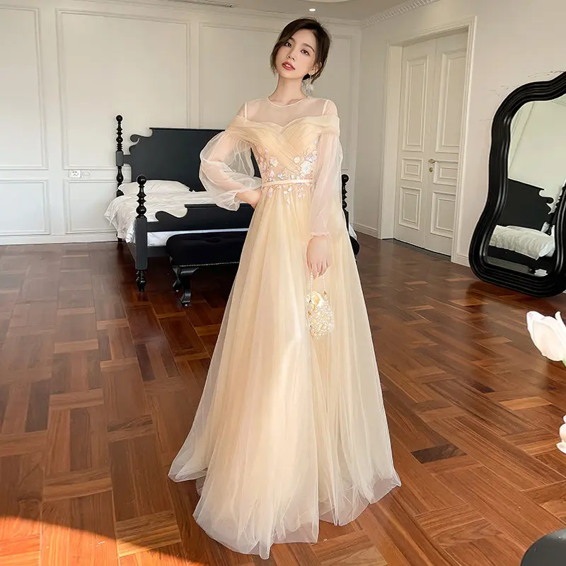 

Boat Neck Appliques Bridesmaid Dresses Sequins Luxurious A-Line Short Sleeves Floor-Length Tulle Lady Formal Party Gown E1228