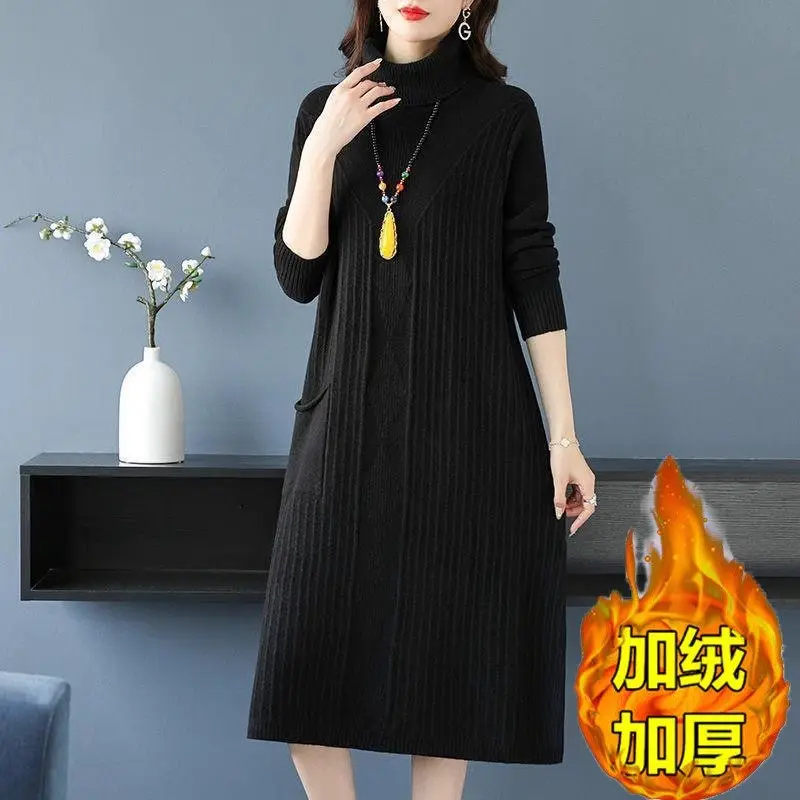 Осенне-зимнее вязаное нижнее платье для женщин новинка 2024 шерстяной свитер