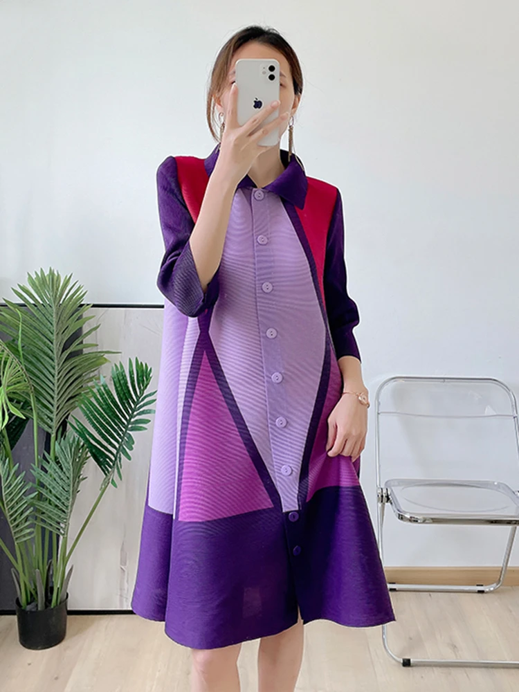 

Miyake Pleated Geometric Printed Dress Fall 2022 Winter New Women Lapel Fashion Single Breasted Turn-down Collar Dresses