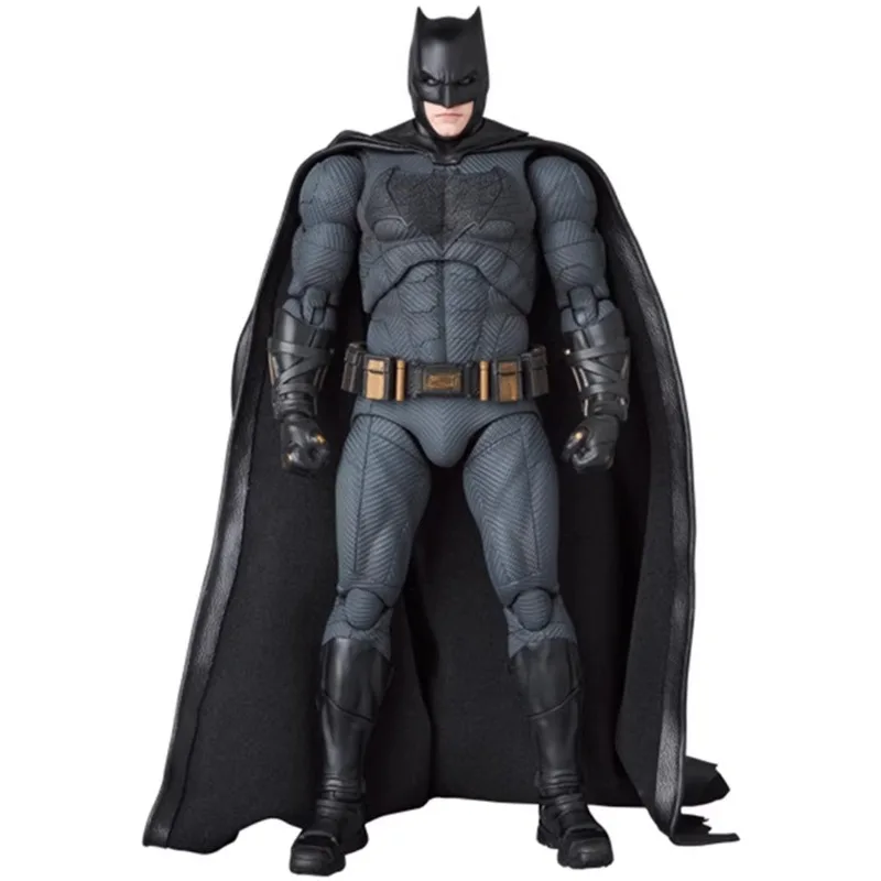 MAFEX No 222 BATMAN Zack Snyder 16 см